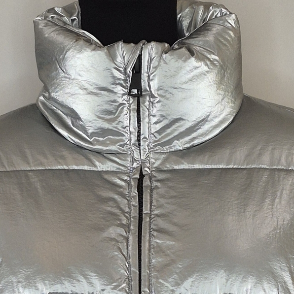 Gap Silver Metallic Super Crop Big Puff Zip Jacket w/ Stand-Up Collar - Size SP - Picture 8 of 16